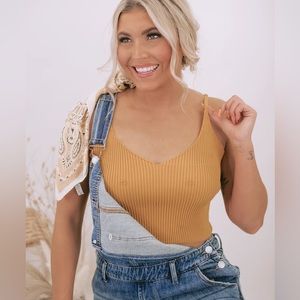NWT Crop top